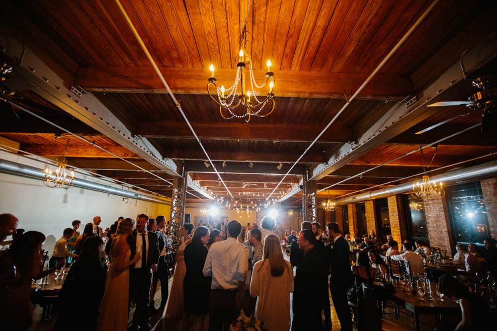 unique-chicago-wedding-photography-city-view-loft-3907.jpg