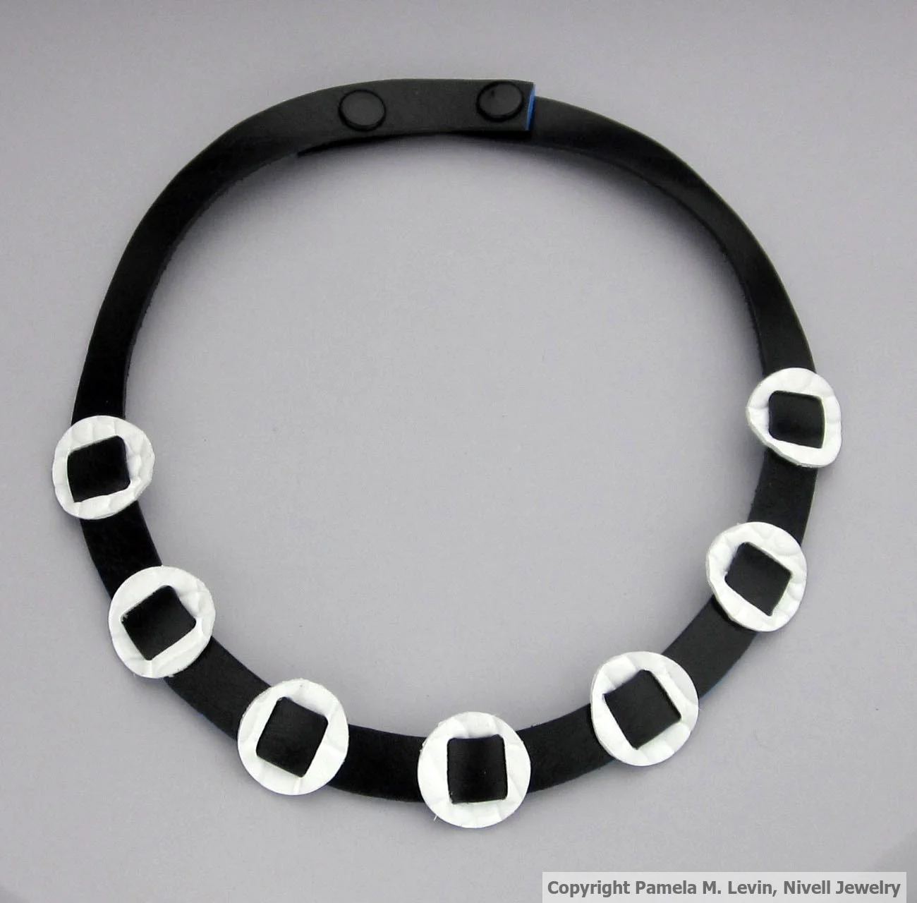 Classic Harmony (Midnight Collection)