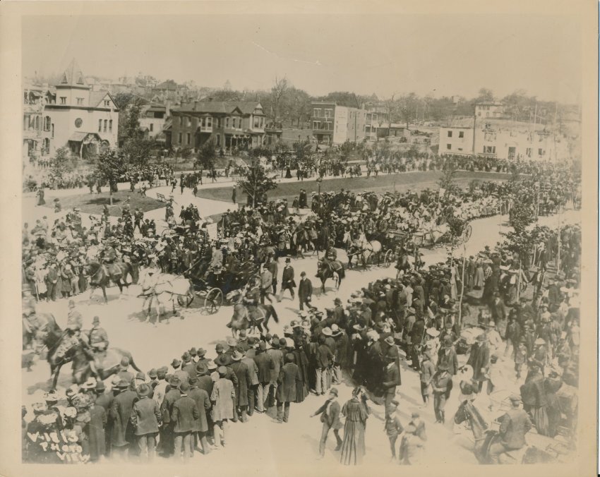 Parade on Paseo Boulevard, circa 1904
