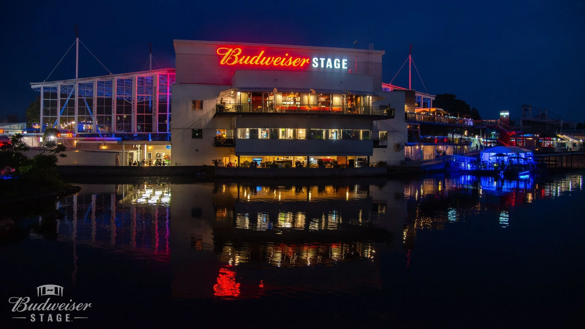 budweiser-stage_tom-pandi.jpg