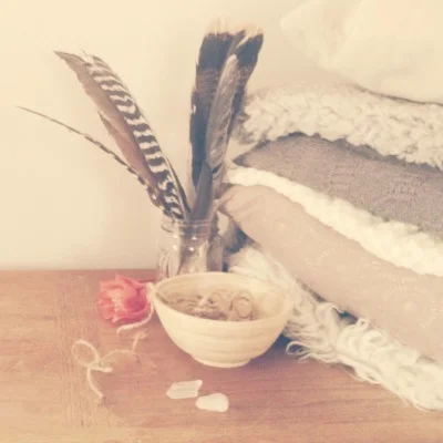 FTN_Feather_Flower_Sq.jpg