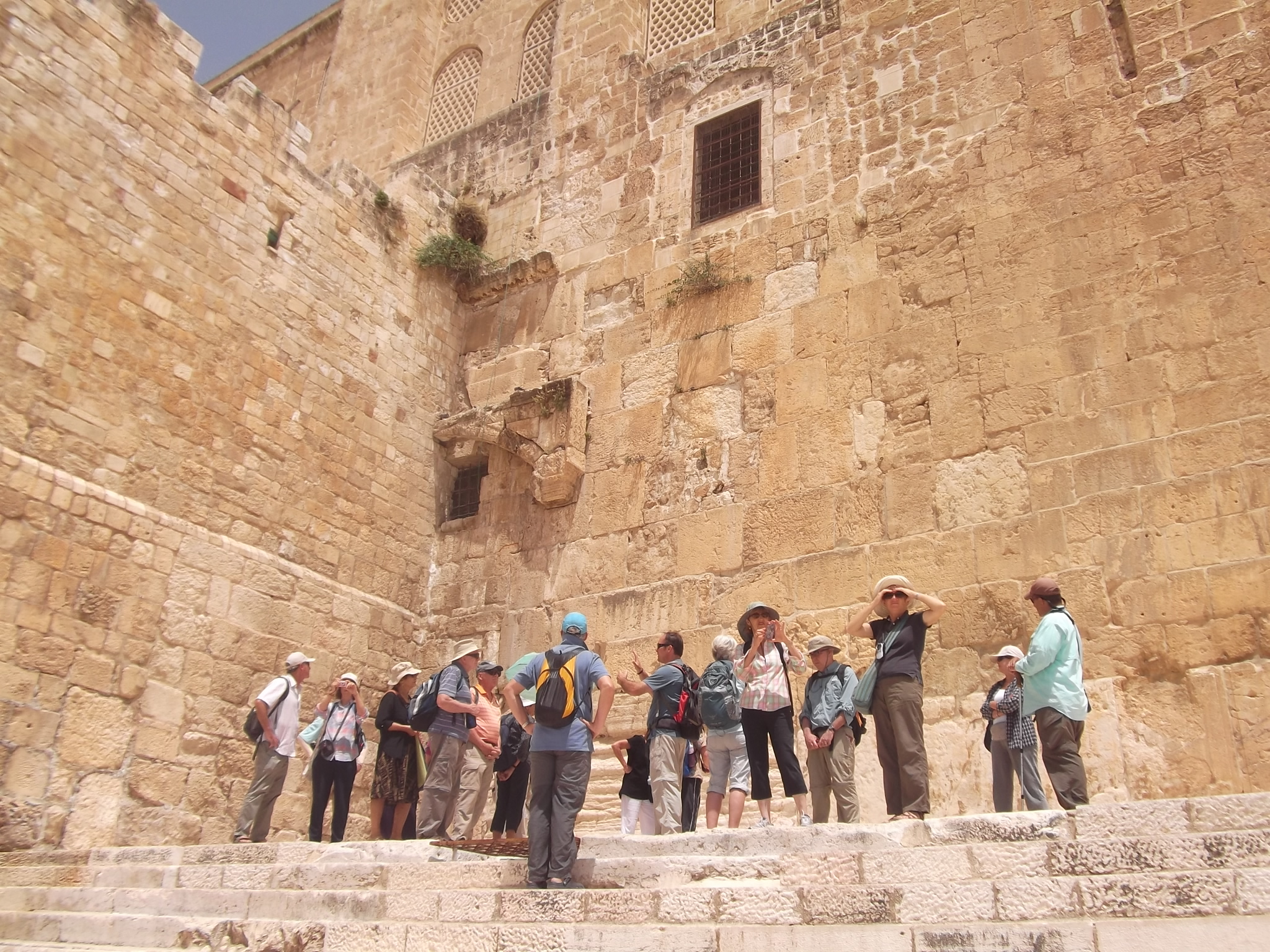 On Steps from the Time of Jesus at the Southern Gates of the Temple