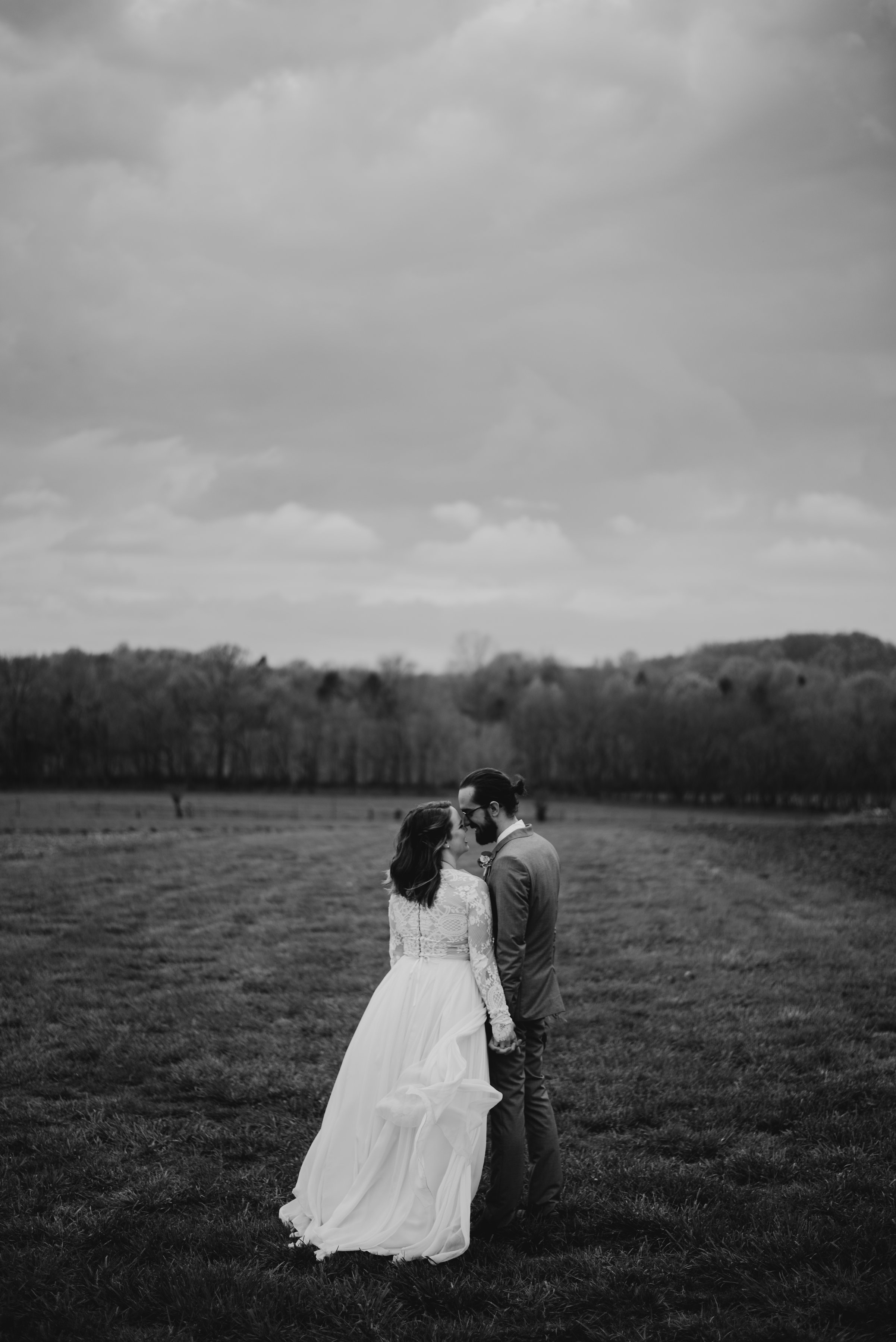 Allenbrooke-Farms-Nashville-Wedding-Photographers 23.jpg