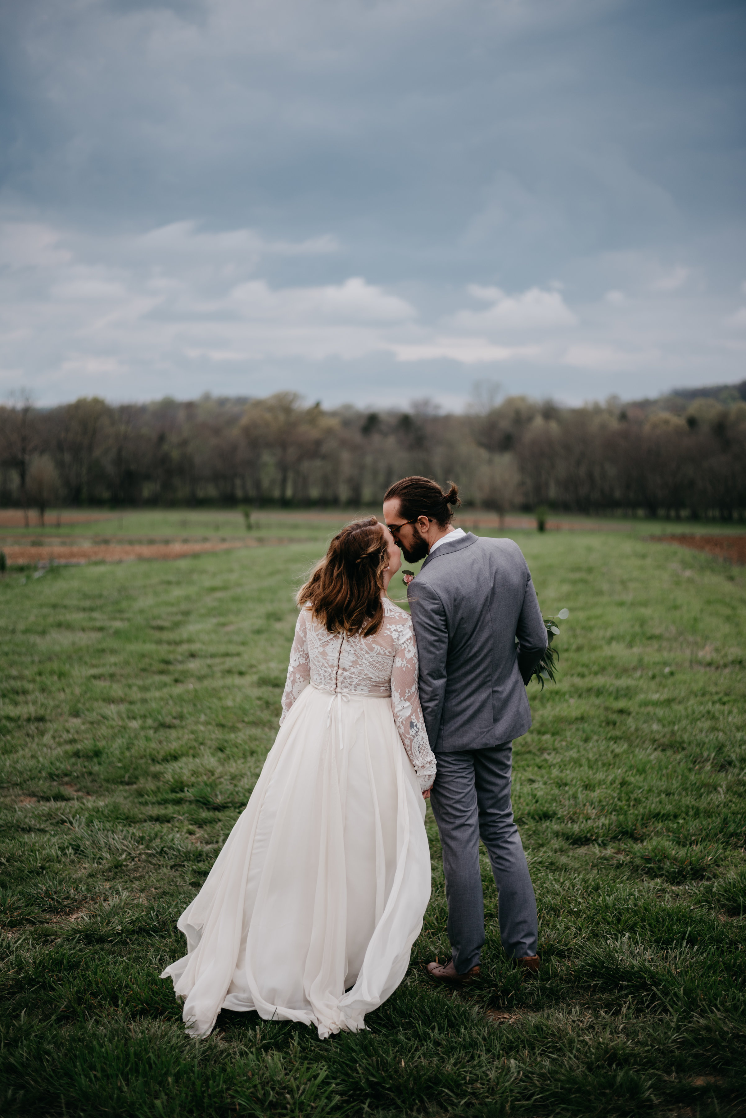 Allenbrooke-Farms-Nashville-Wedding-Photographers 22.jpg
