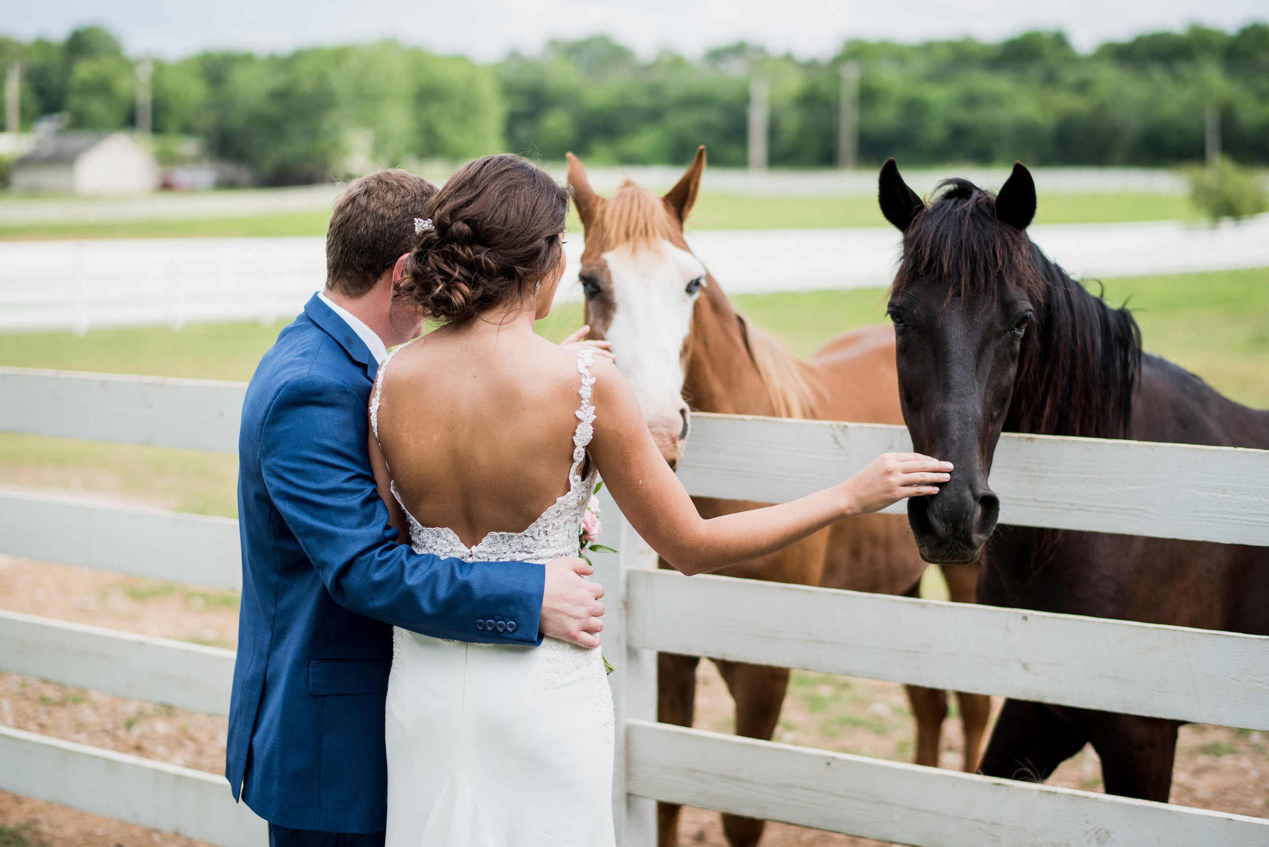 Saddlewood-Farms-Nashville-Wedding-Photographers-300.jpg