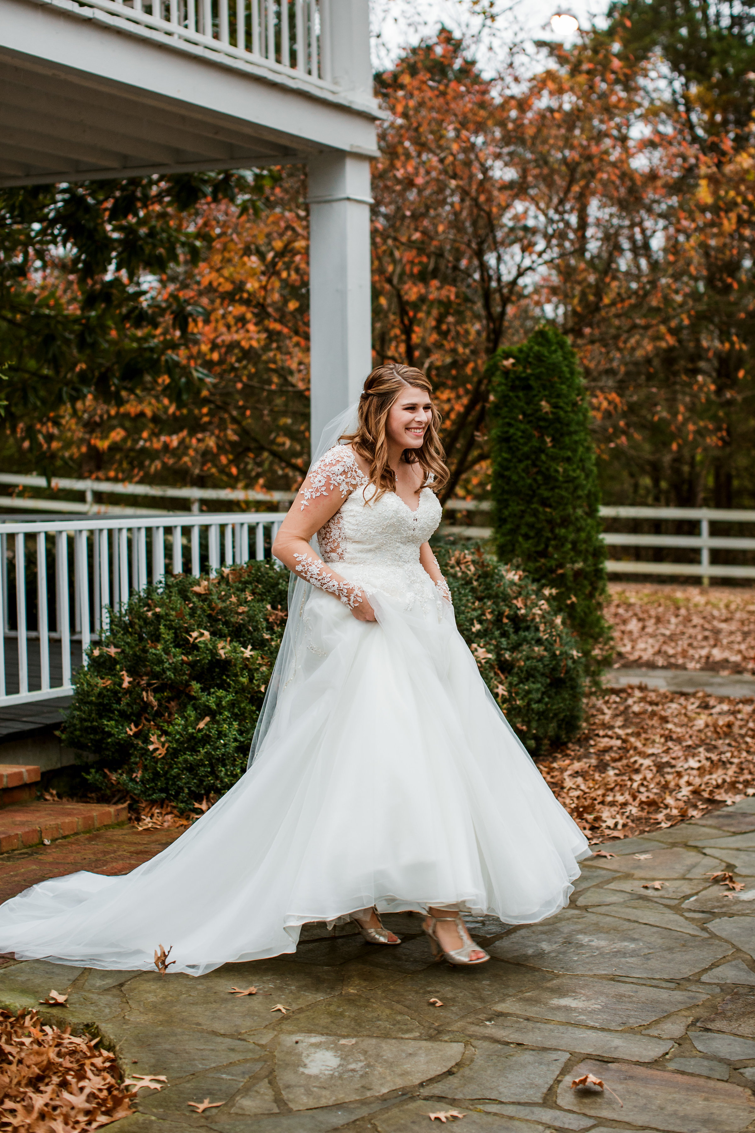 Cedarwood-Nashville-Wedding-Photographers 15.jpg