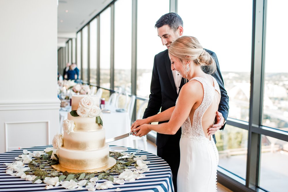 The View Cincinnati Destination Wedding-105.jpg