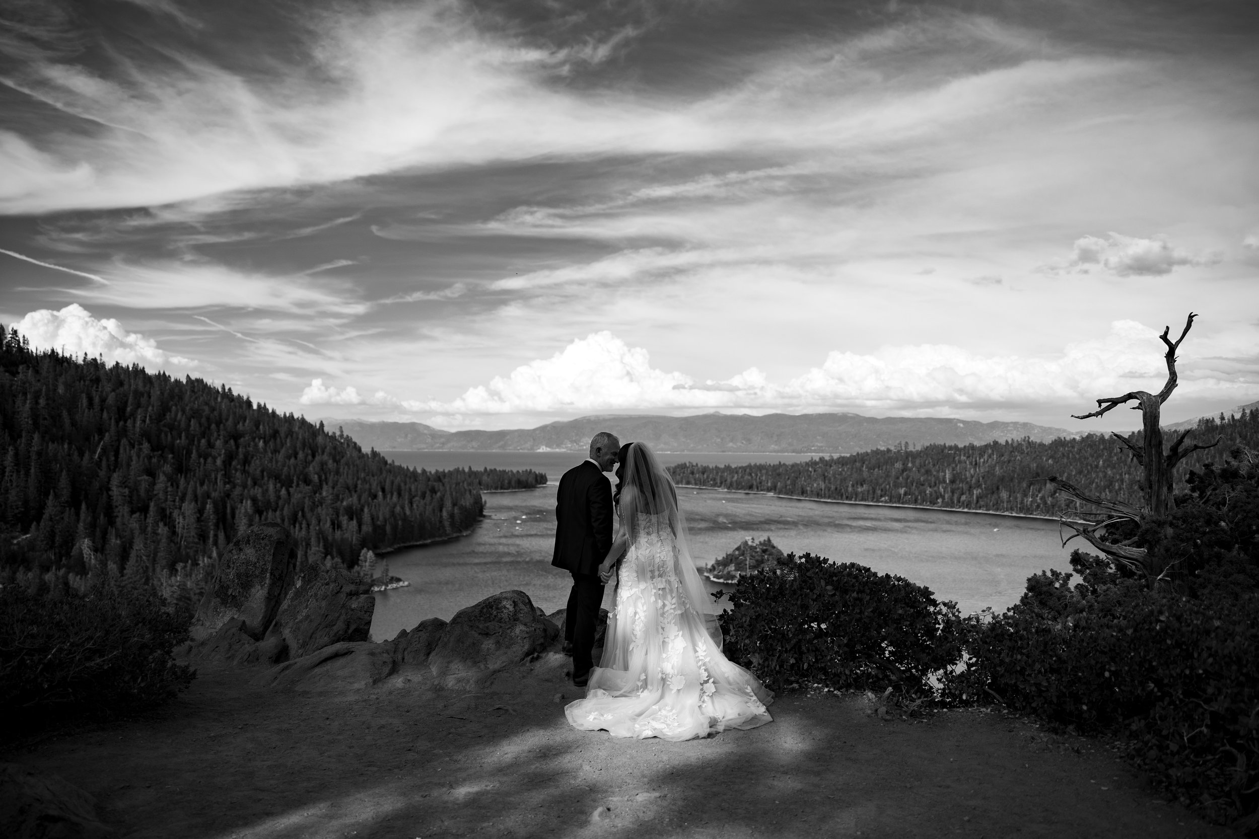 Lake Tahoe California Destination Wedding-3.jpg