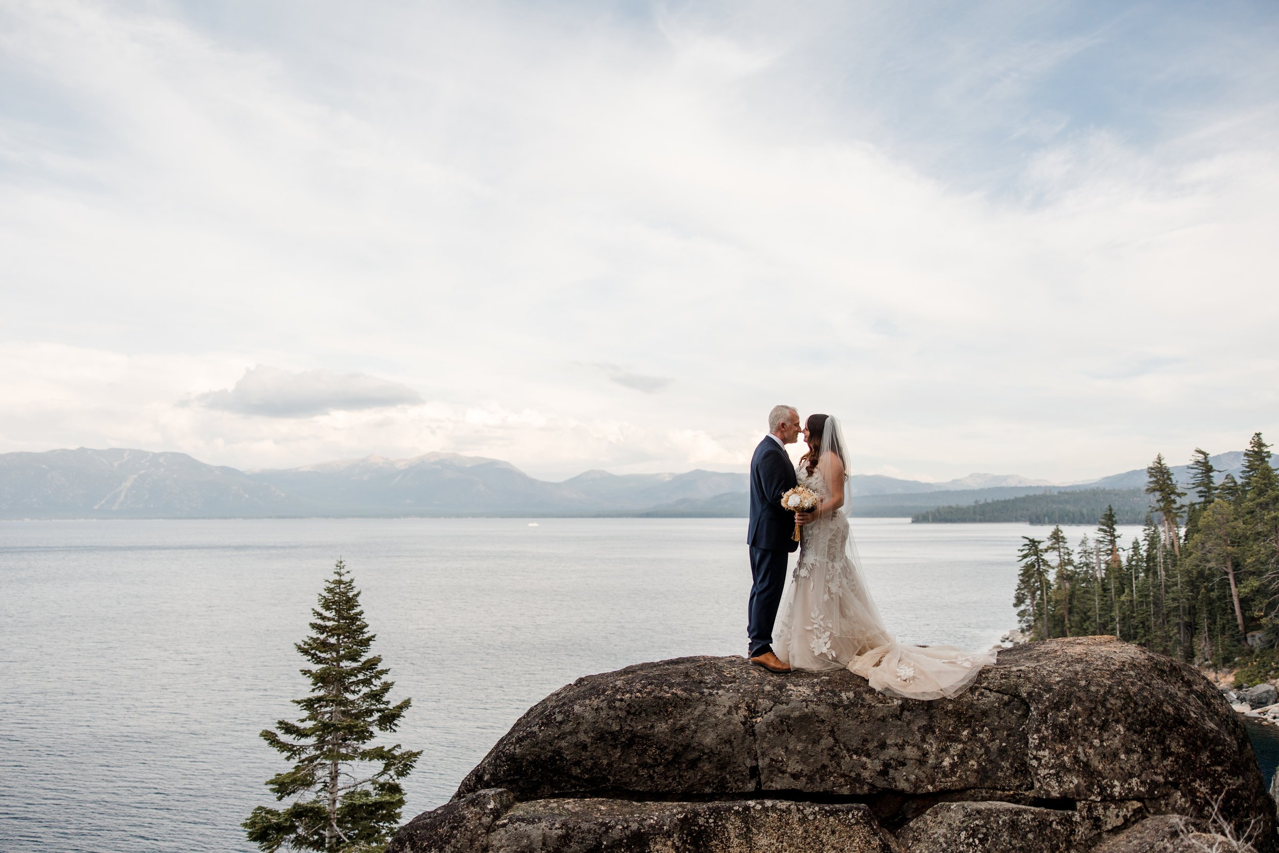 Lake Tahoe California Destination Wedding-5.jpg