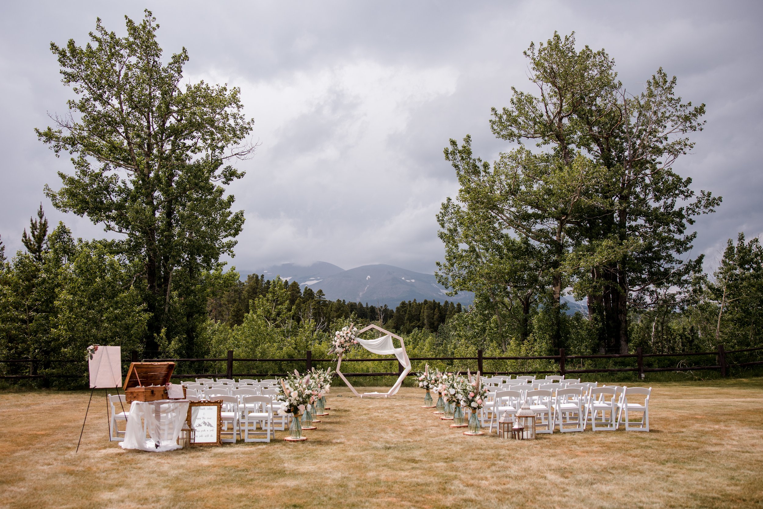 Glacier National Park Destination Wedding-38.jpg