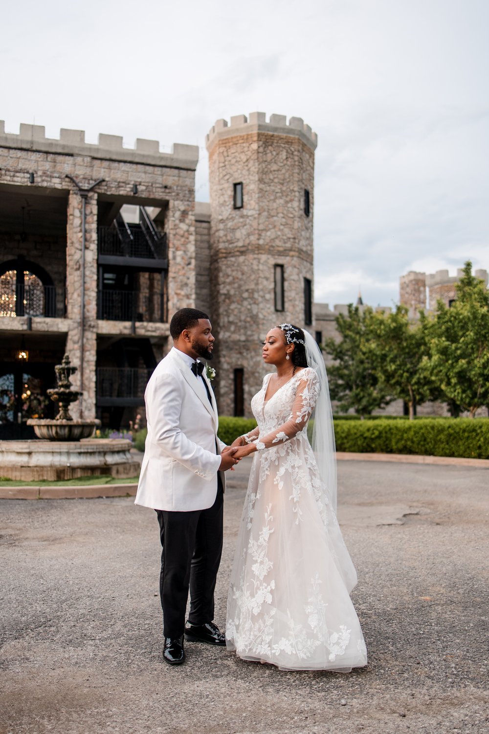 Kentucky Castle Lexington Destination Wedding-93.jpg