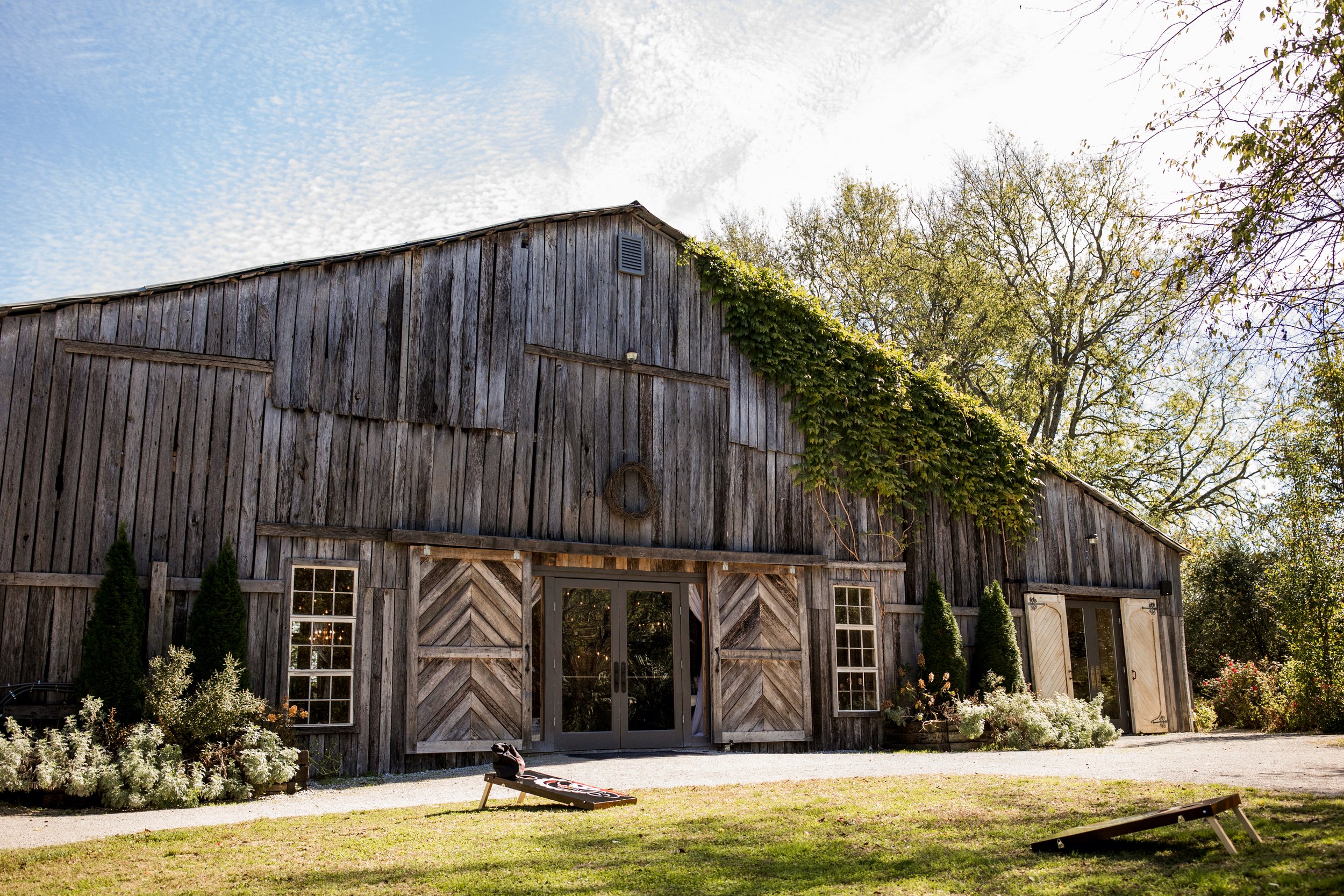 Meadow Hill Farm Columbia Nashville Wedding-1.jpg