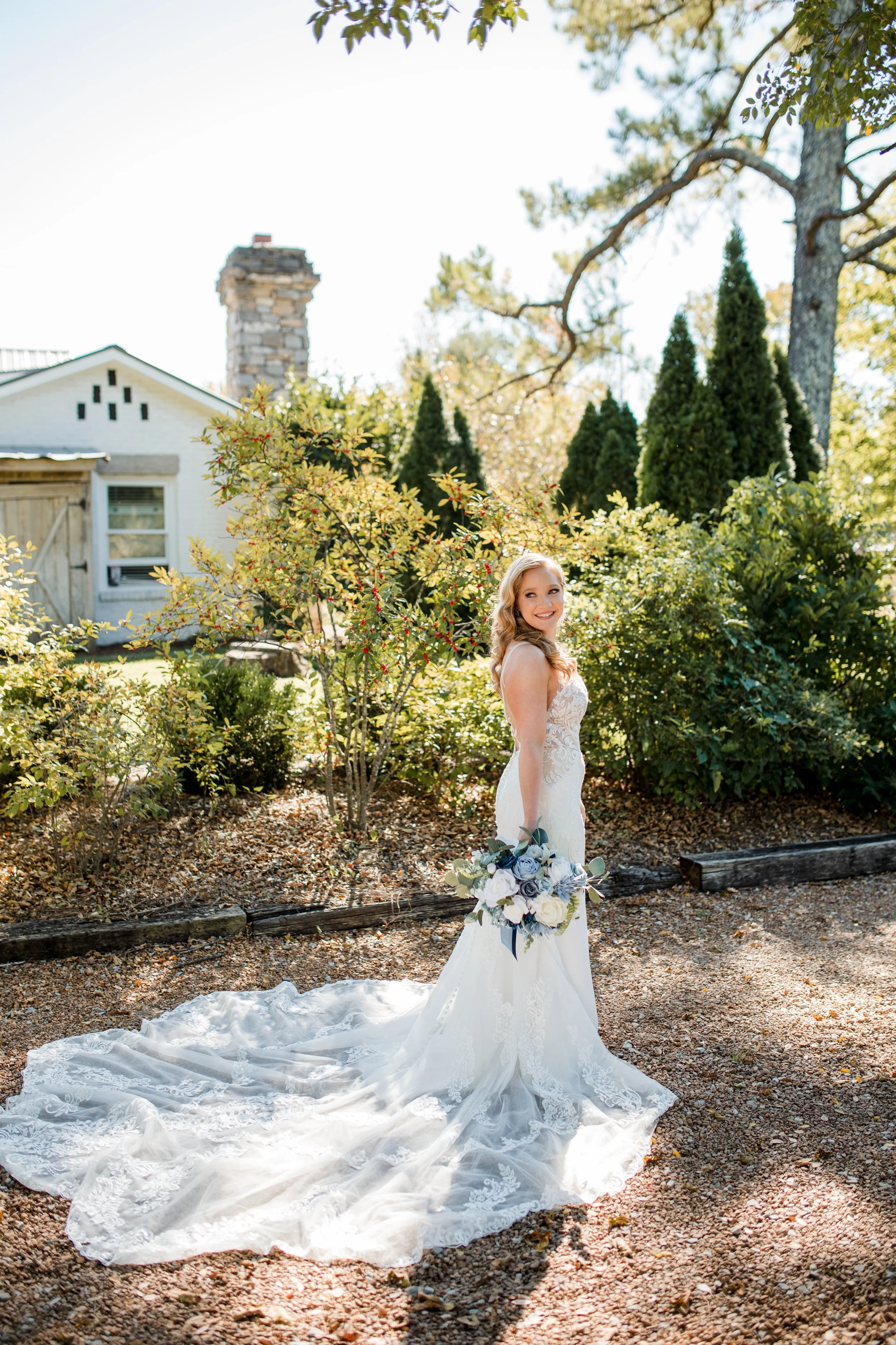 Long Hollow Gardens Gallatin Nashville Wedding-75.jpg
