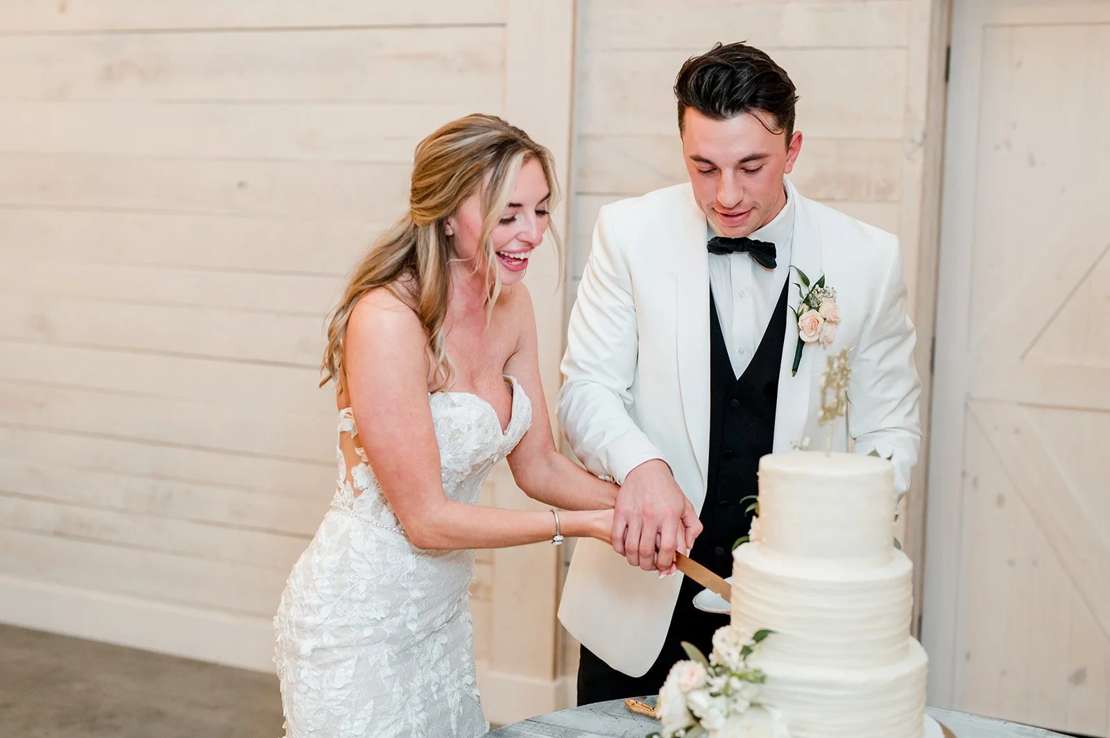 White Dove Barn Beechgrove Nashville Wedding-98.jpg