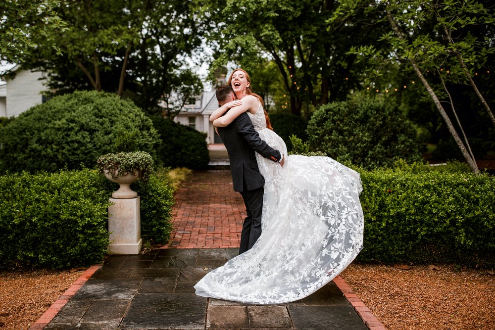Nashville Wedding Photographers Best of 2019 Long Hollow Gardens.jpg