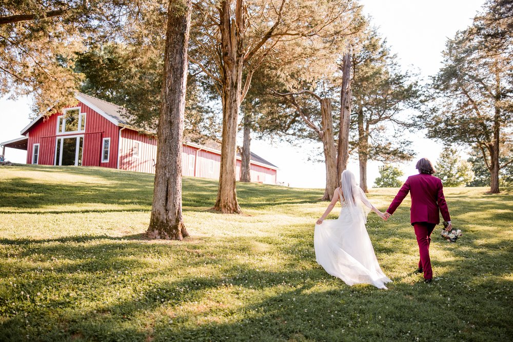 Nashville Wedding Photographer Cedarmont Farm-14.jpg