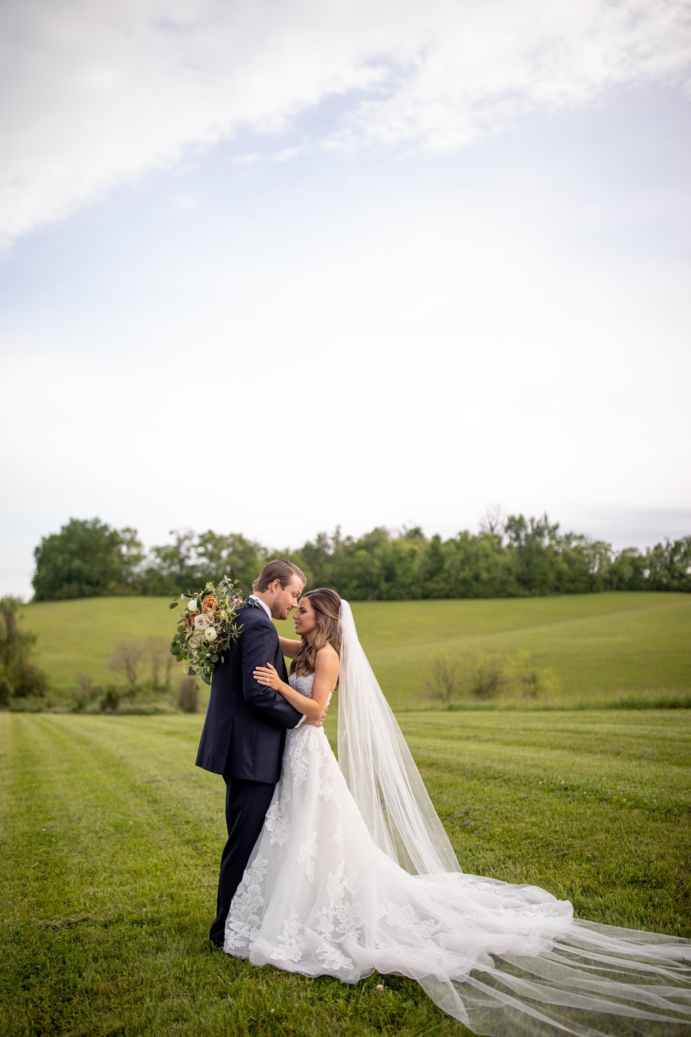 Nashville Wedding Photographers Best of 2021-433.jpg