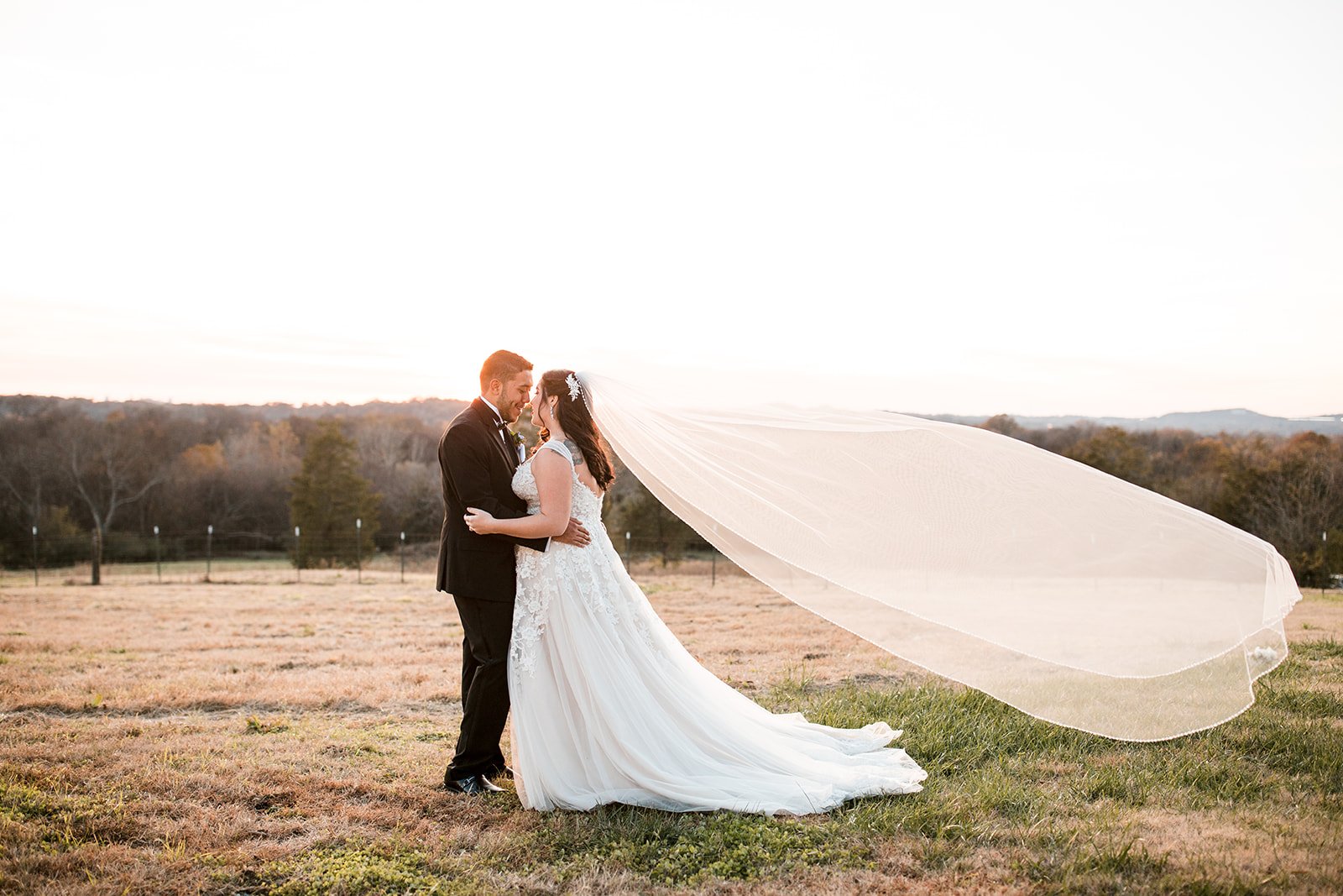 Barn in the Bend Wedding | Nashville, TN