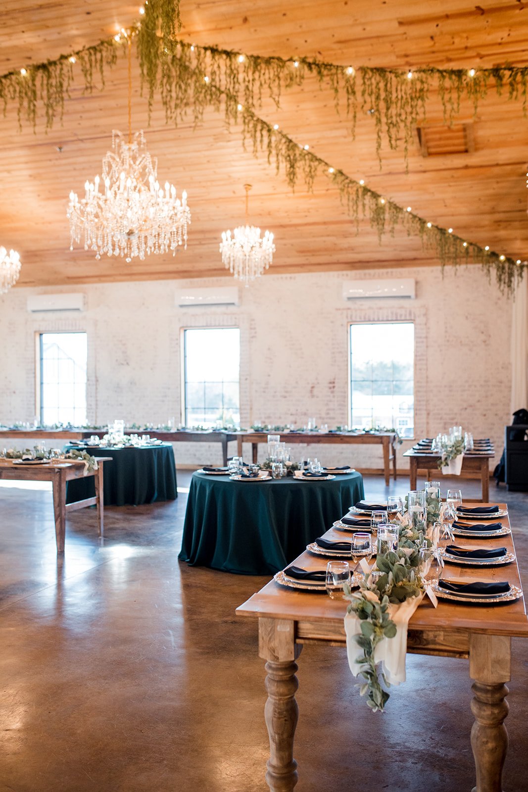 Rustic Glam Barn Reception Steel Magnolia Murfreesboro.jpg