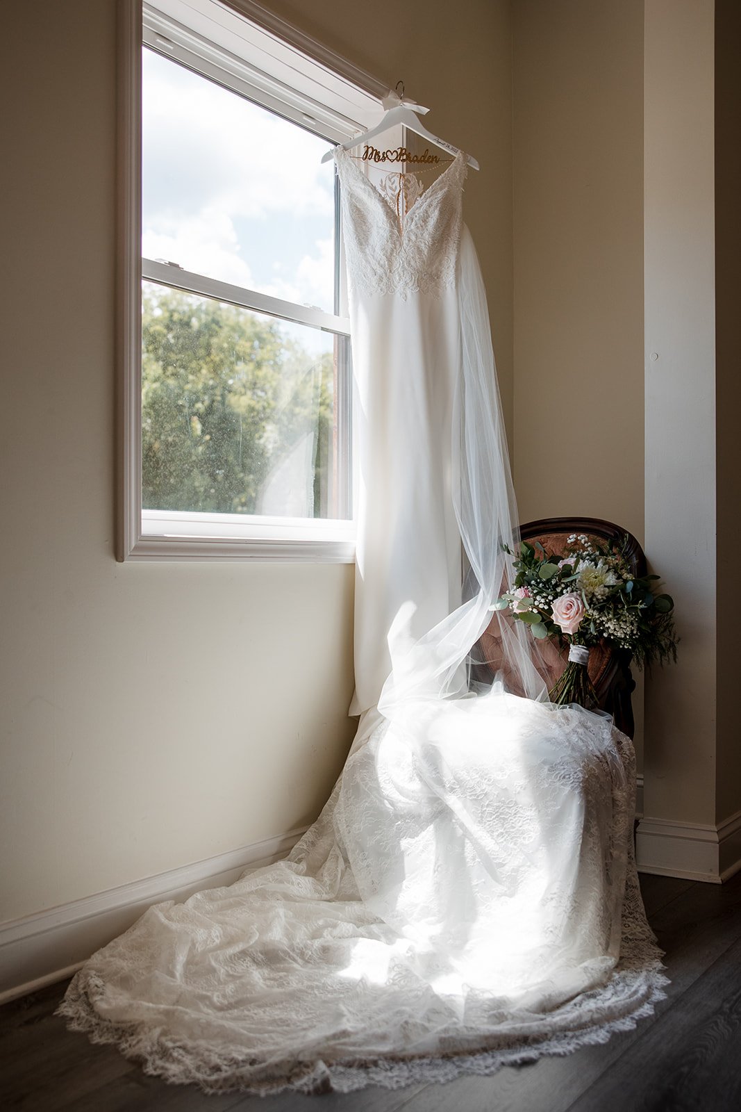 Elegant Rustic Tuckers Gap Nashville Wedding 1.jpg