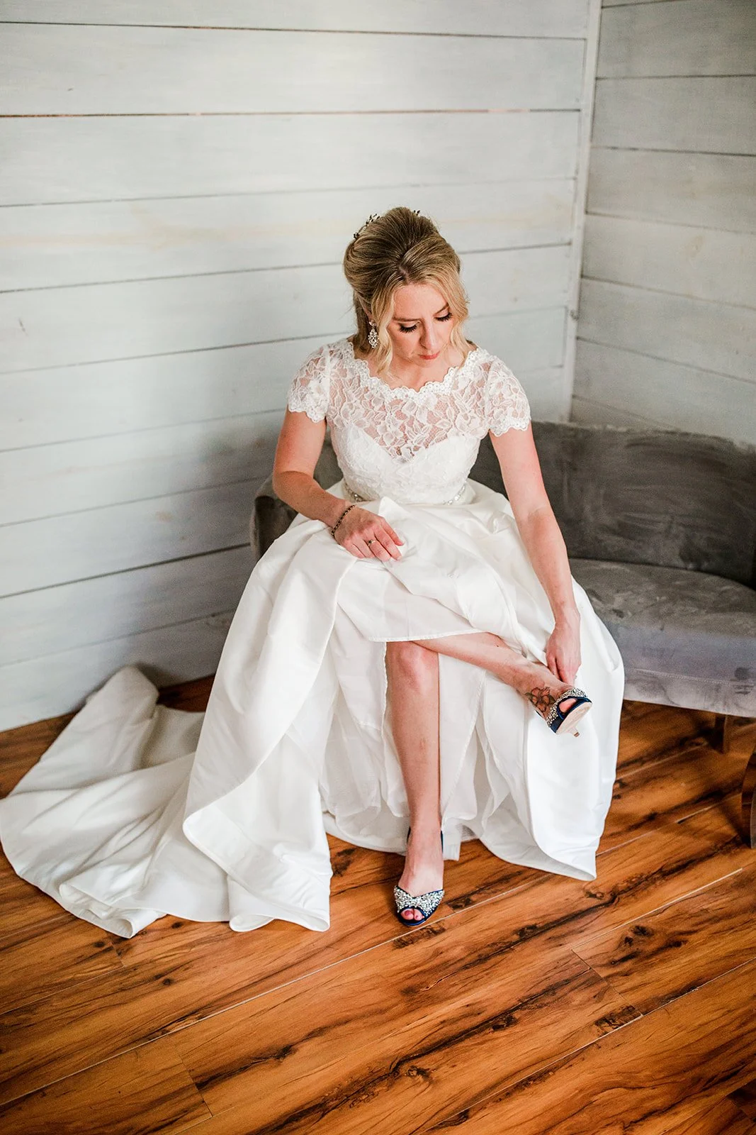 Navy and Pink Terian Farms Lebanon Nashville Wedding 22.jpg