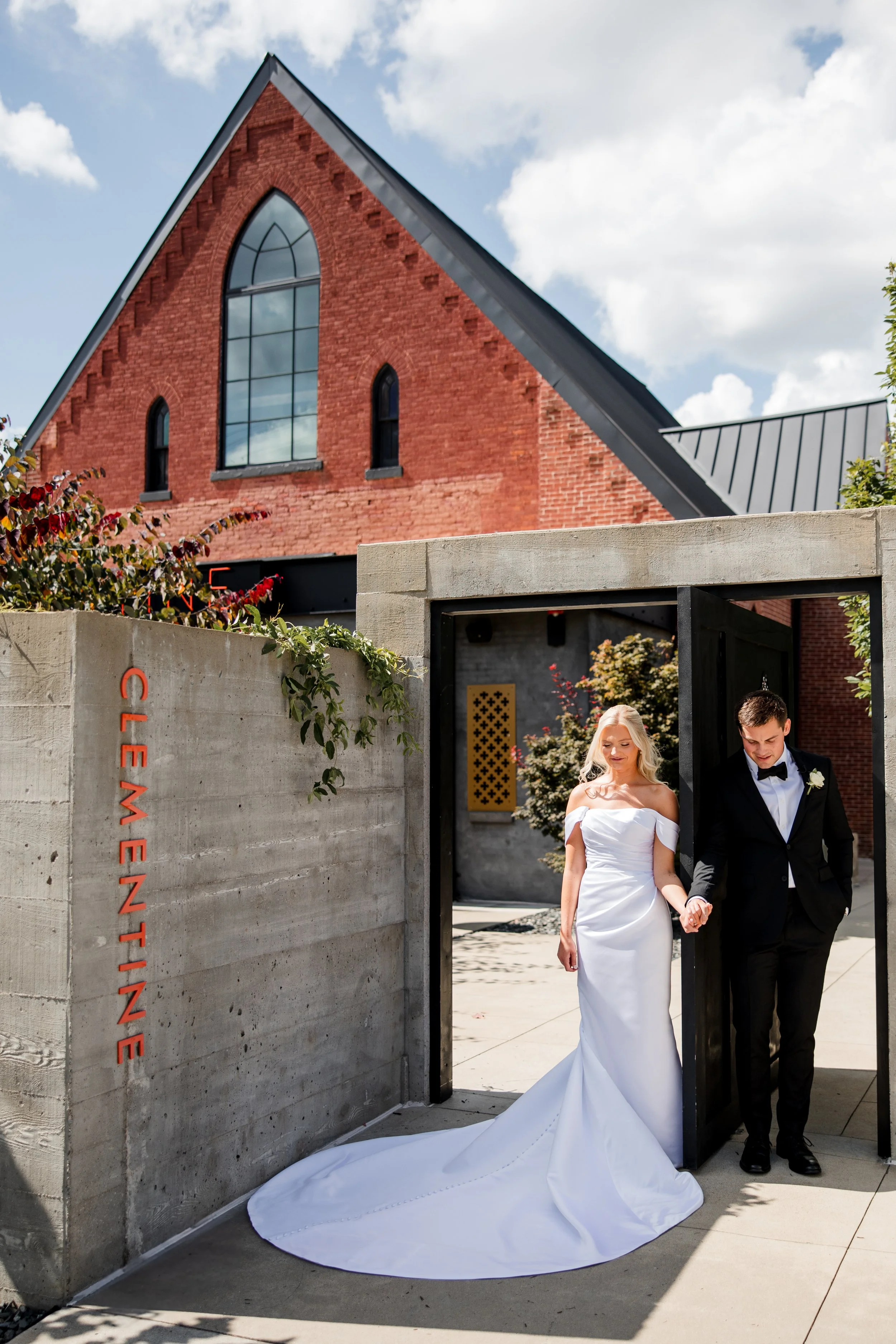 Classic Clementine Nashville Wedding - 24.jpg