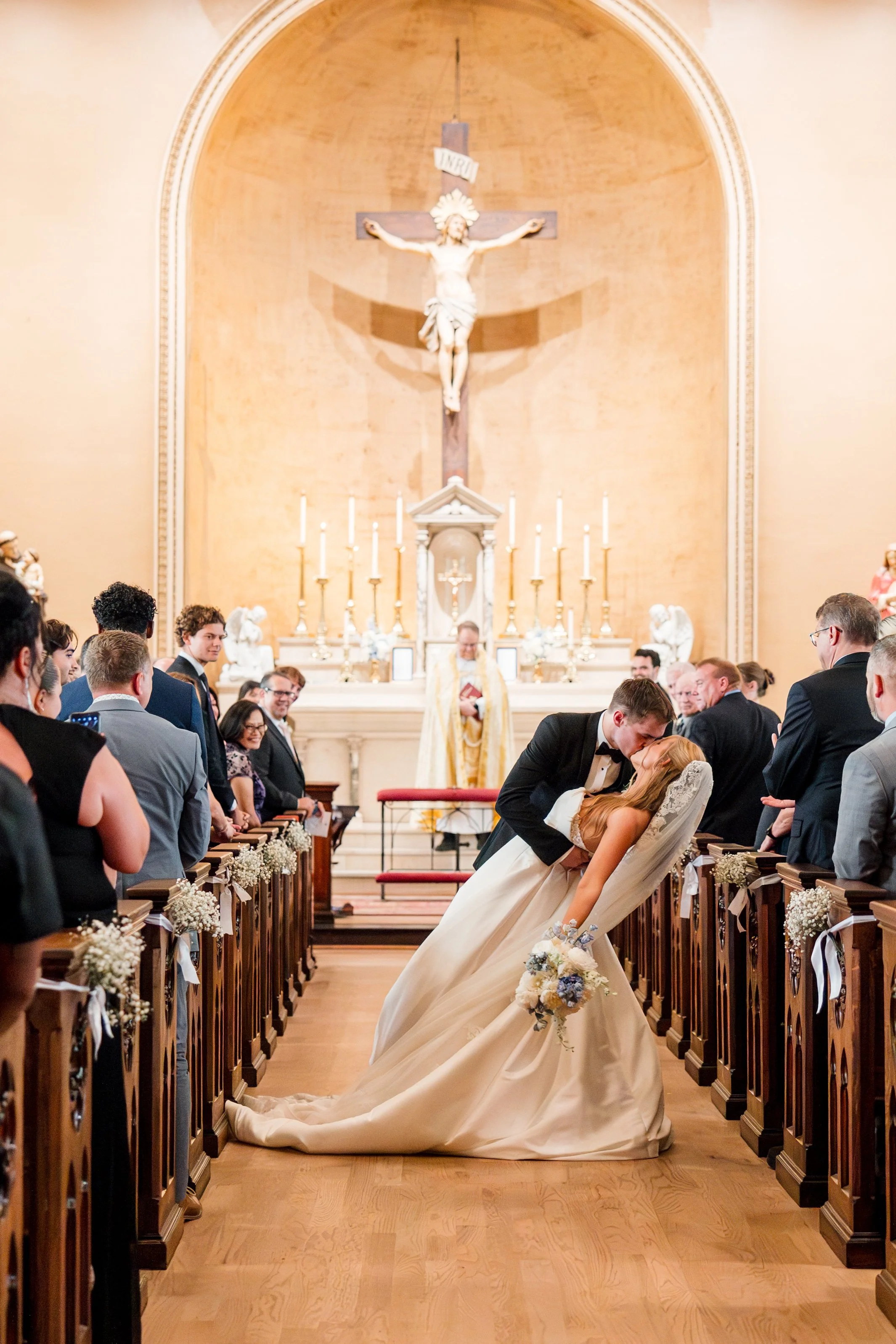 Elegant Blue Clementine Nashville Wedding - 28.jpg