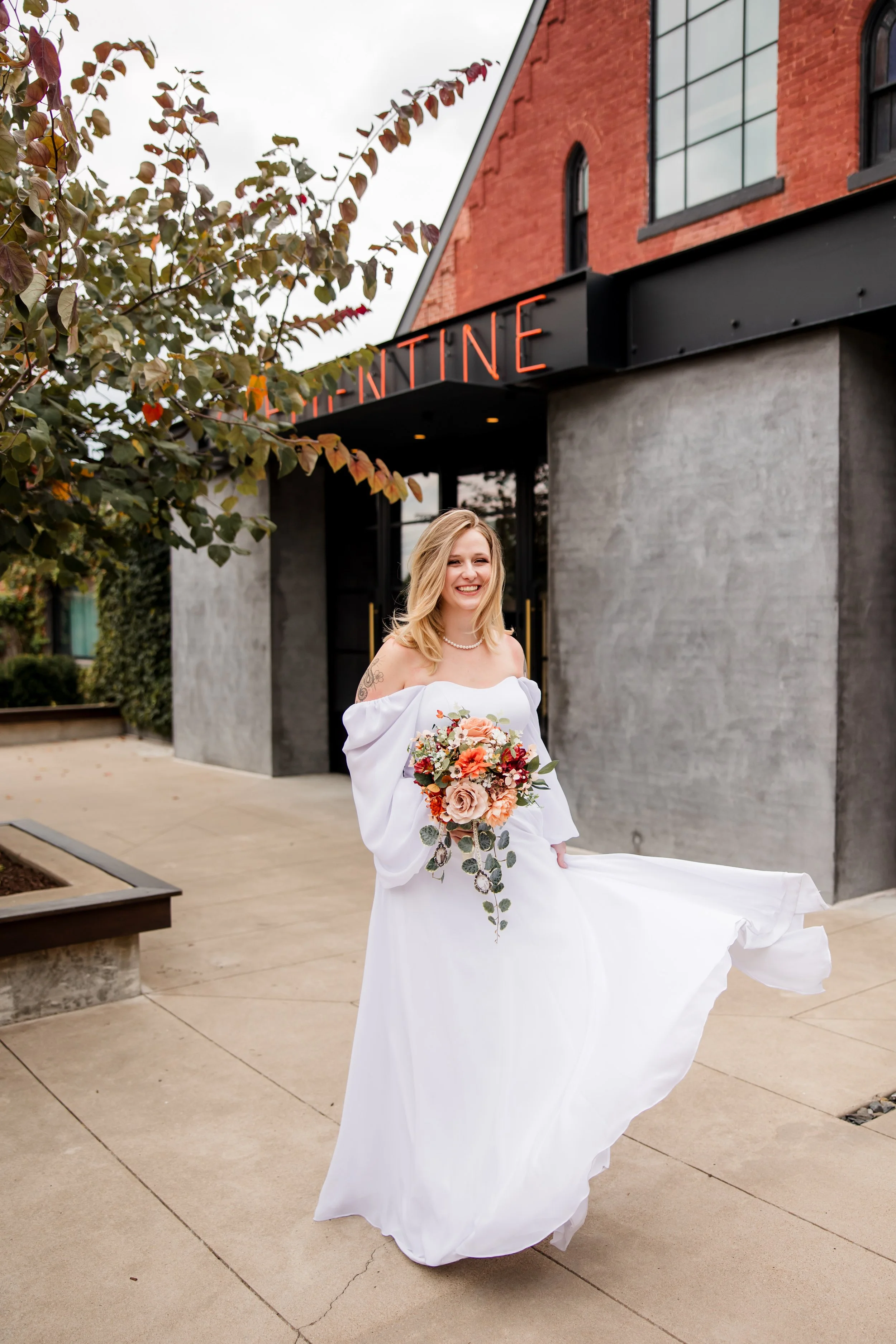 Colorful Fun Clementine Nashville Wedding - 24.jpg