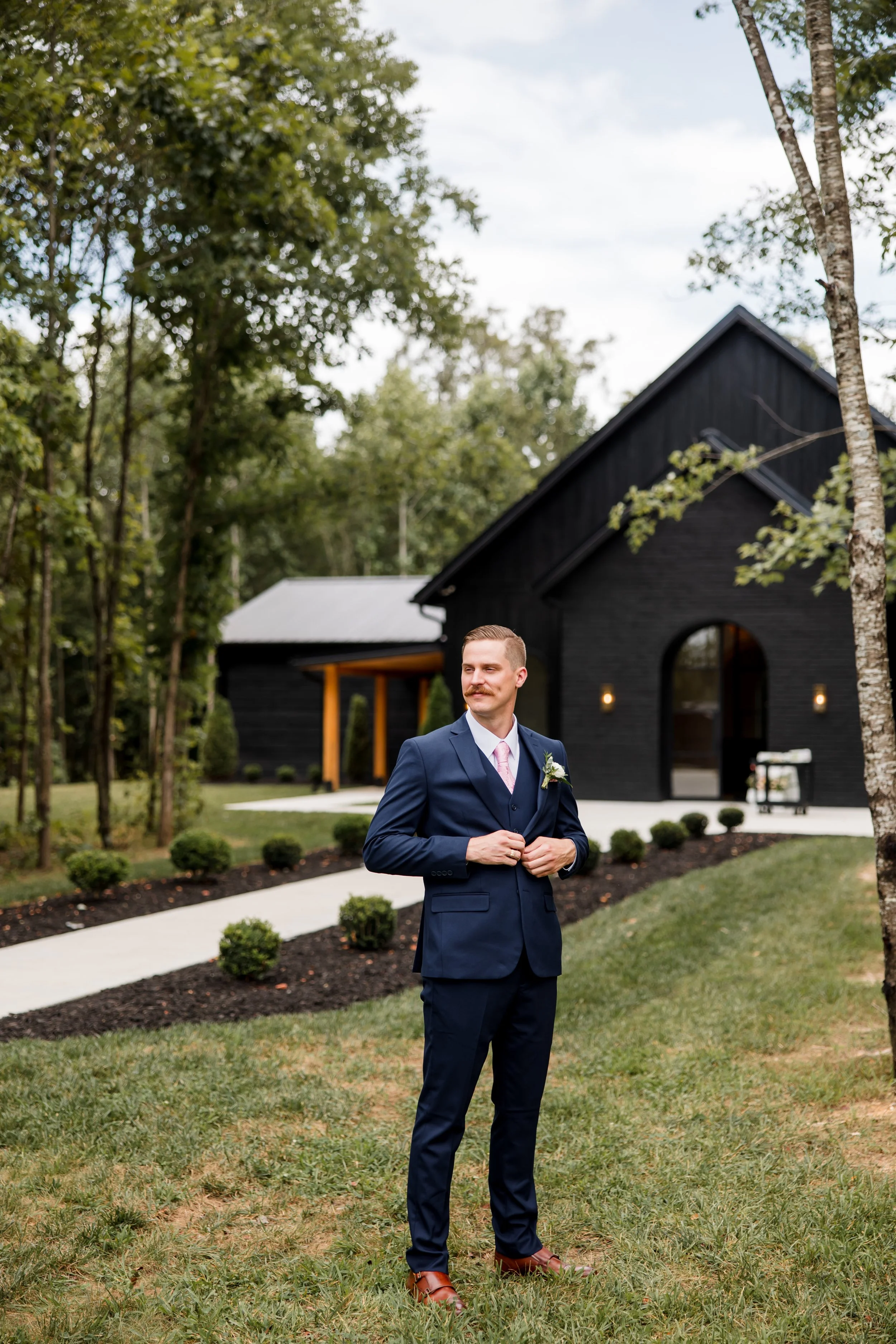 Modern Pastel Elegant Nashville Wedding - 21.jpg