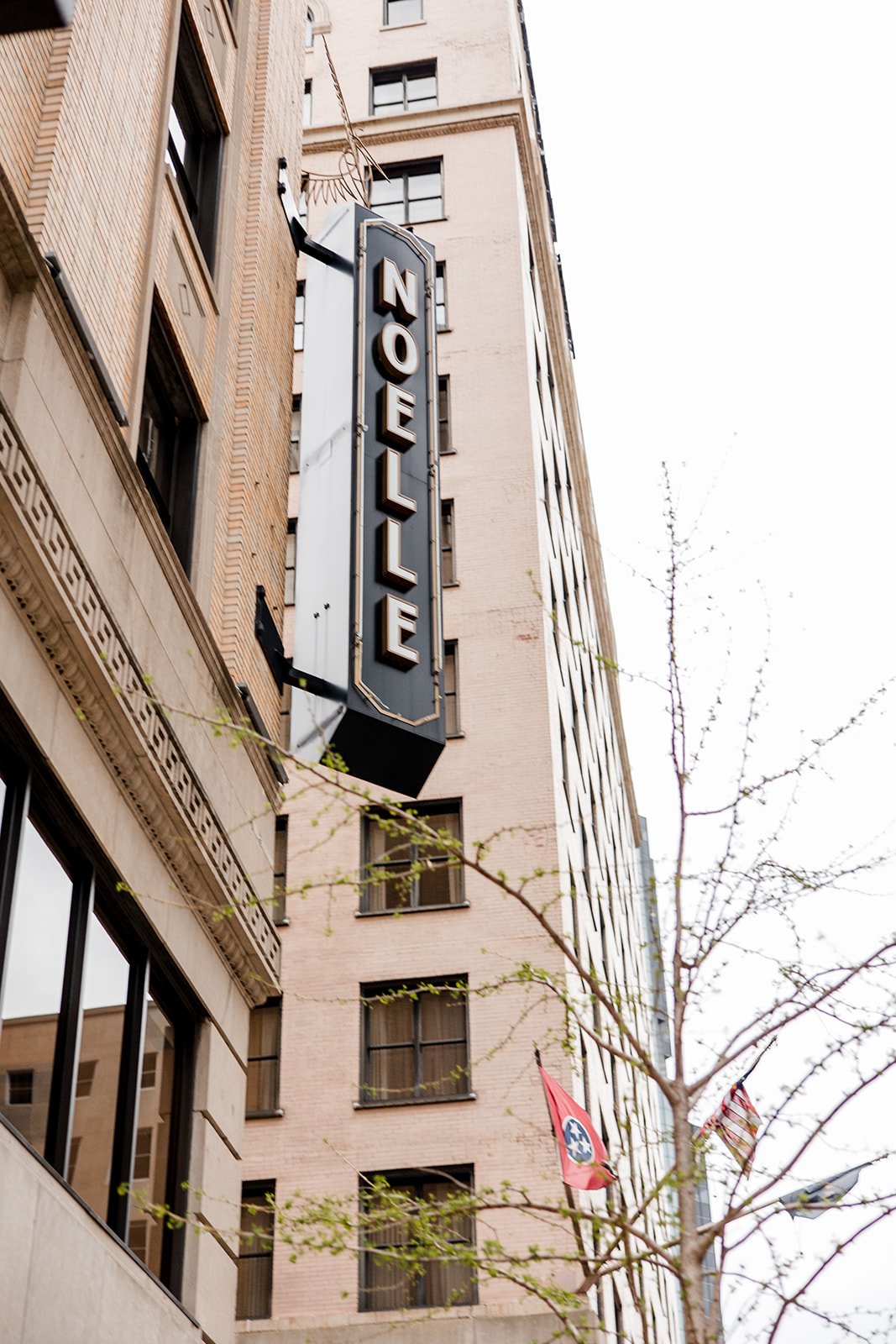 noelle-hotel-nashville-sign.jpg