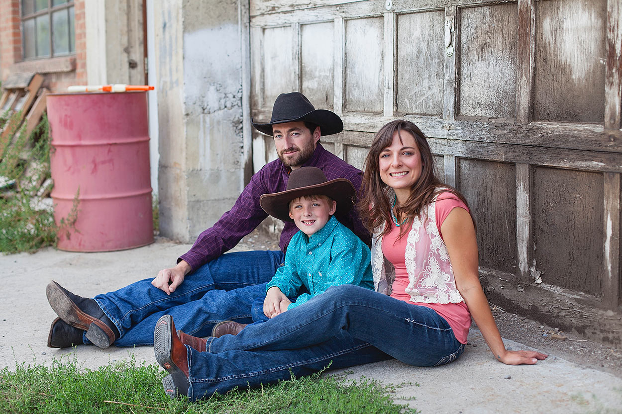 LoganUtFamilyPhotography-HeidiRandallStudios-Becker-1.jpg