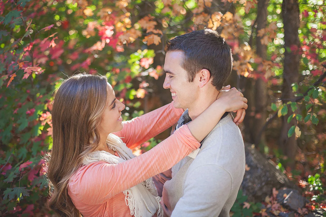 Logan-UT-Engagement-Photography-HeidiRandallStudios-TiffanyBryan-17.jpg