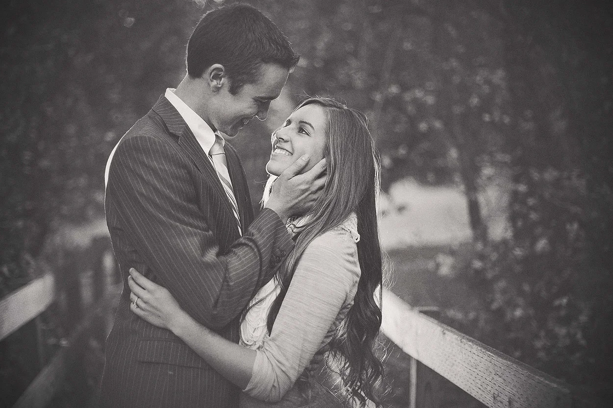 Logan-UT-Engagement-Photography-HeidiRandallStudios-TiffanyBryan-23.jpg