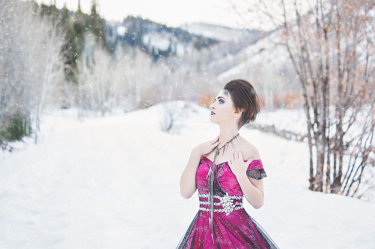 LoganUtahPortraitPhotography-HeidiRandallStudios-WinterModels-19.jpg