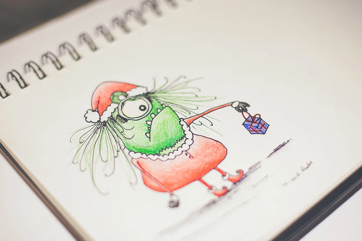 LoganUtahEventPhotography-HeidiRandallStudios-GrinchMinion-3.jpg