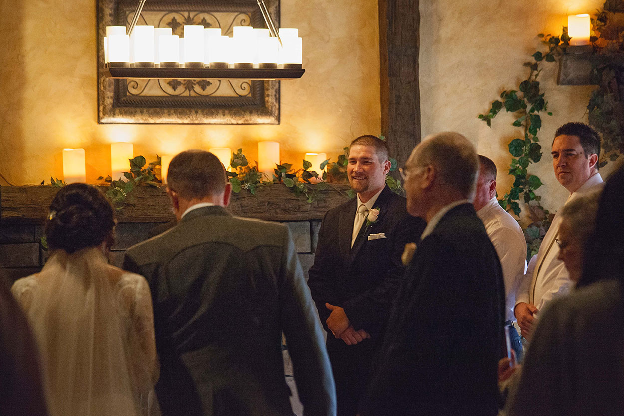 LoganUtahWeddingPhotography-HeidiRandallStudios-CJ+Jack-23.jpg