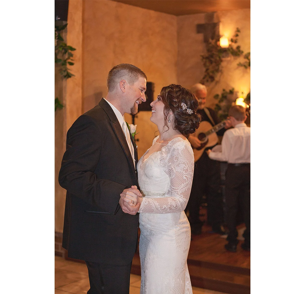 LoganUtahWeddingPhotography-HeidiRandallStudios-CJ+Jack-part2-22.jpg
