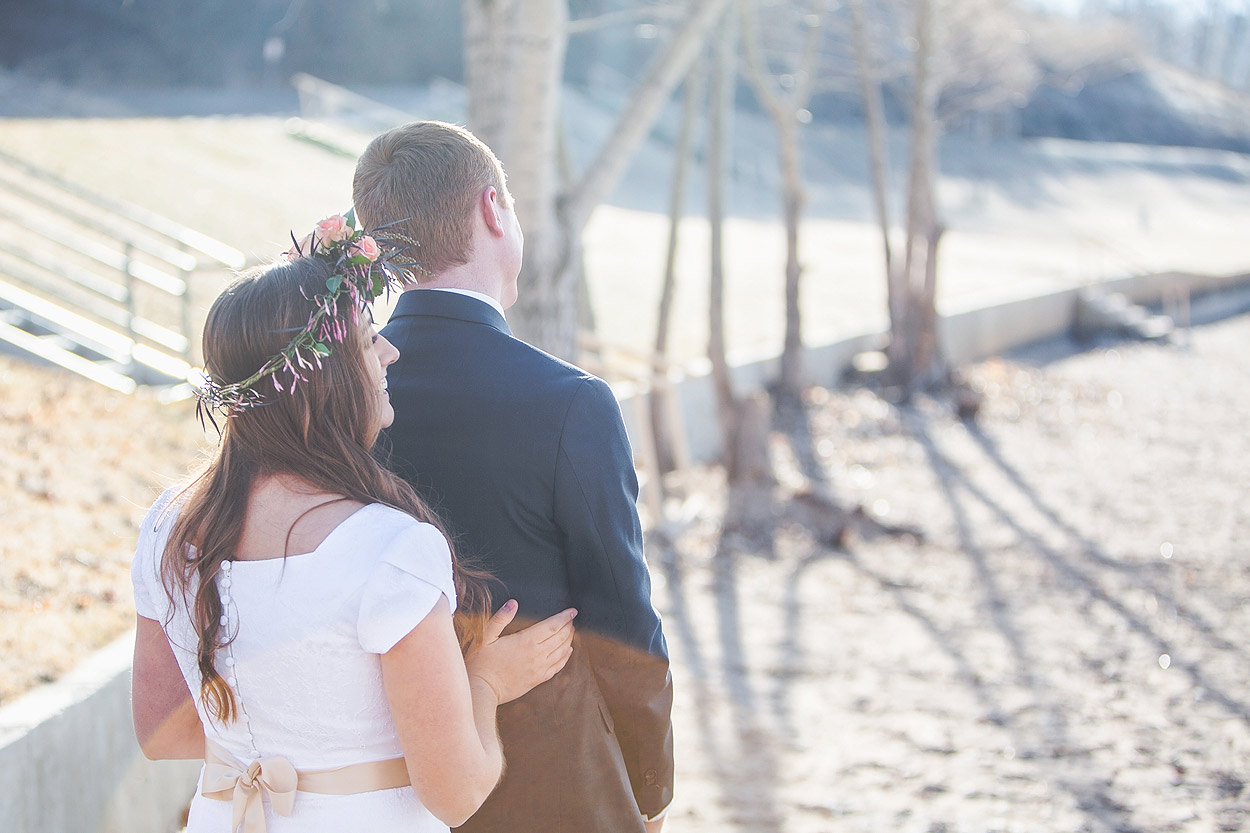 LoganUtahStyledBridalPhotography-HeidiRandallStudios-Brynn-3.jpg