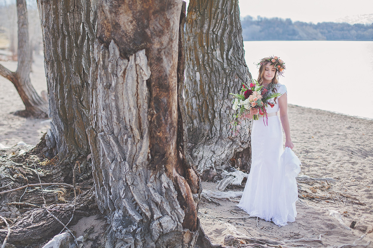 LoganUtahStyledBridalPhotography-HeidiRandallStudios-Brynn-21.jpg