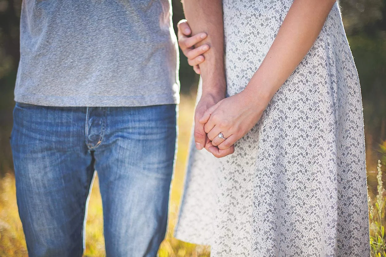 LoganUtahEngagementPhotographer-HeidiRandallStudios-TannerKenzie-19.jpg