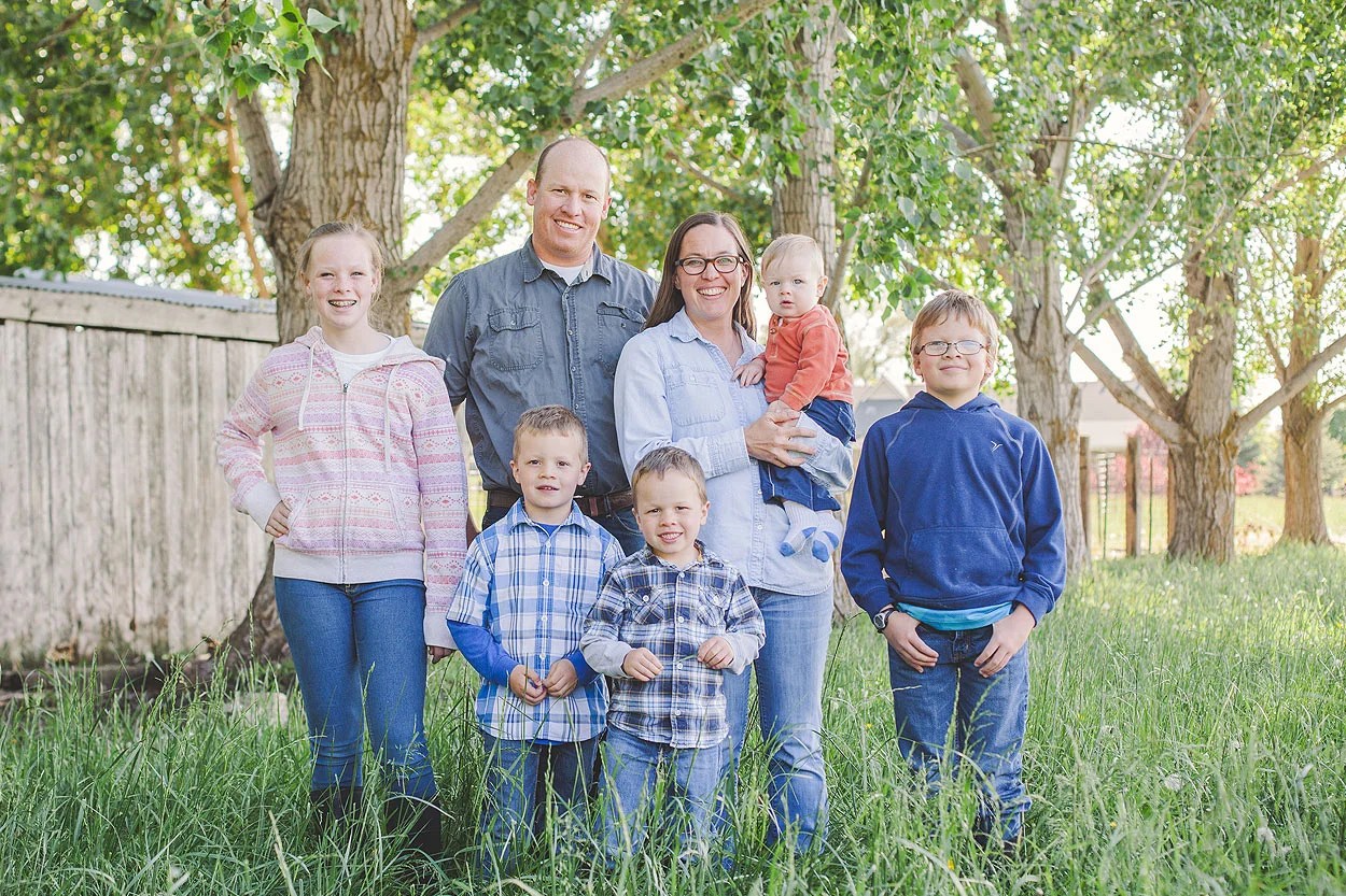 BLOG-LoganUtahFAMILYPhotography-HeidiRandallStudios-FerryFamily-26.jpg