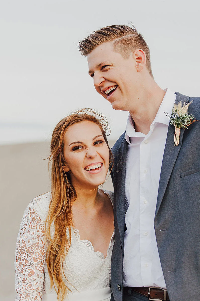 BLOG-LoganUtahBridalPhotography-HeidiRandallStudios-SandDunes-19-web.jpg