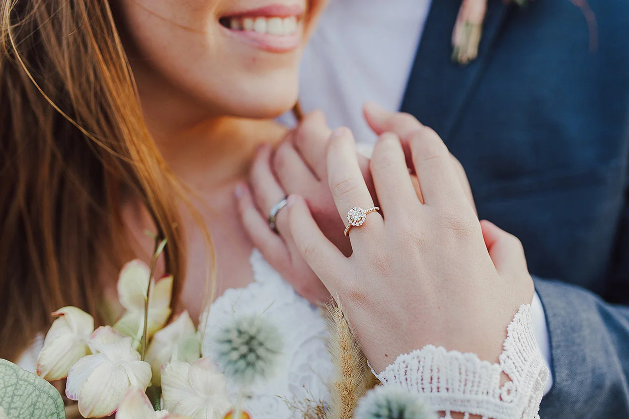 BLOG-LoganUtahBridalPhotography-HeidiRandallStudios-SandDunes-27.jpg