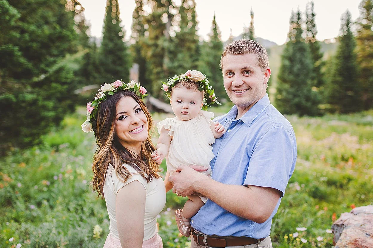 BLOG-LoganUtahFamilyPhotography-HeidiRandallStudios-Sarah+MattFAMILY-12.jpg