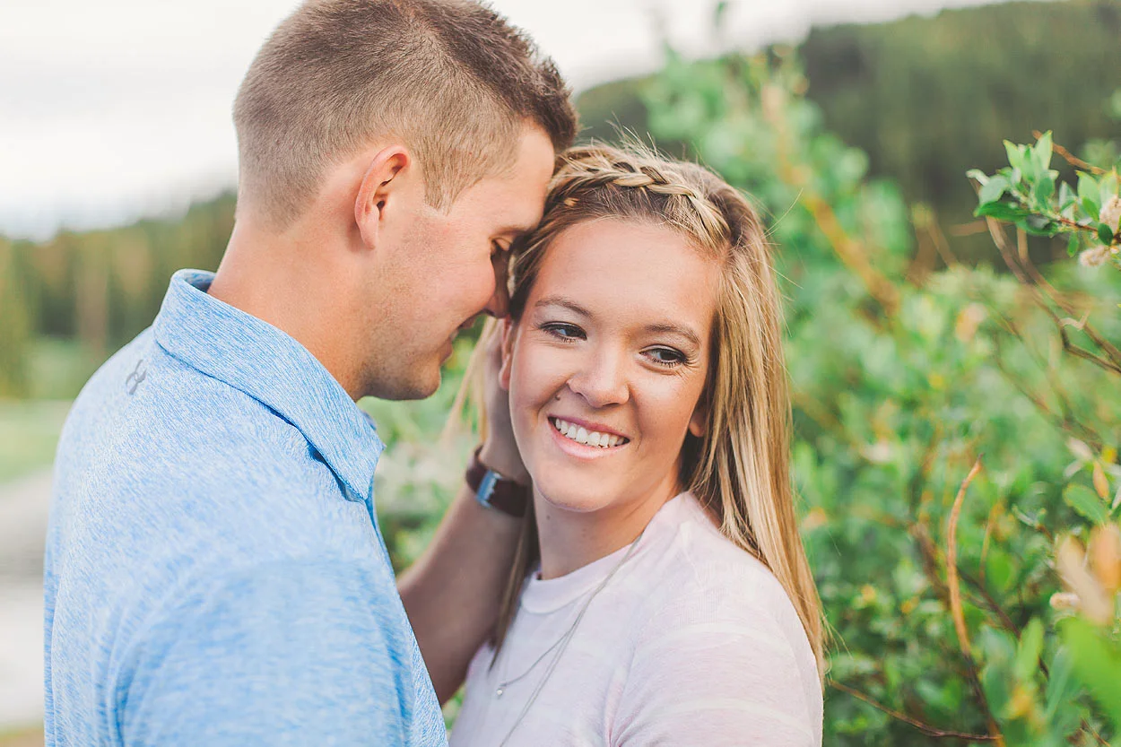 BLOG-LoganUtahEngagementPhotography-HeidiRandallStudios-Shani+Phil-15.jpg