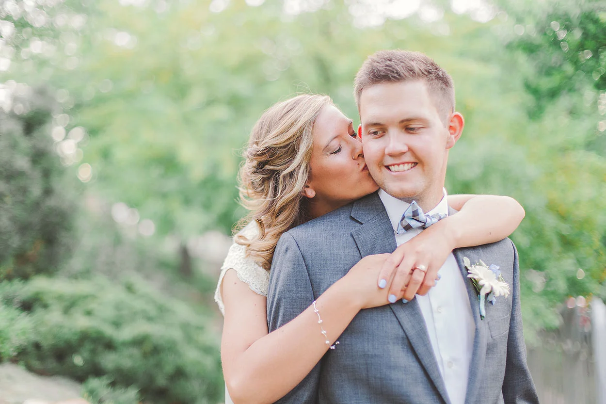 BLOG-LoganUtahWeddingPhotography-HeidiRandallStudios-Shani+Phil-23.jpg