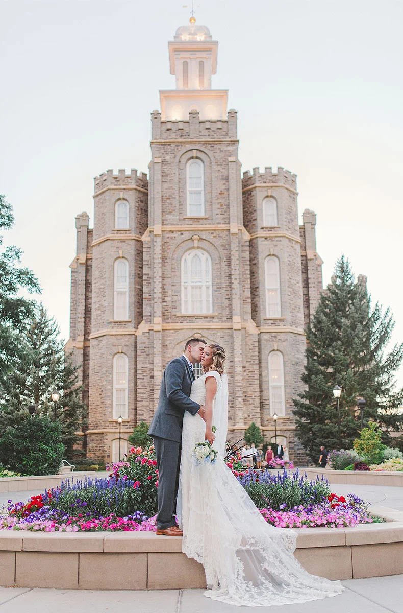 BLOG-LoganUtahWeddingPhotography-HeidiRandallStudios-Shani+Phil-27-web.jpg