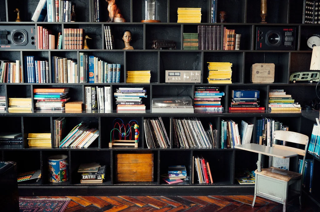 Bookshelf.jpg