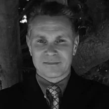kevin_francis_42415 B&W.jpg