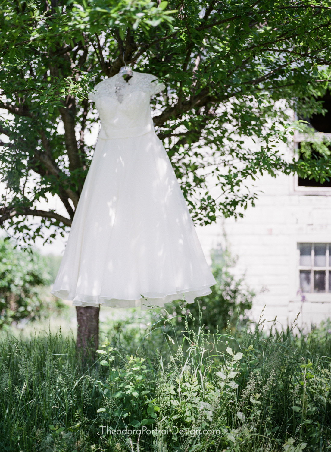  vintage inspired tea length wedding gown      www.TheodoraPortraitDesign.com   film wedding photography 